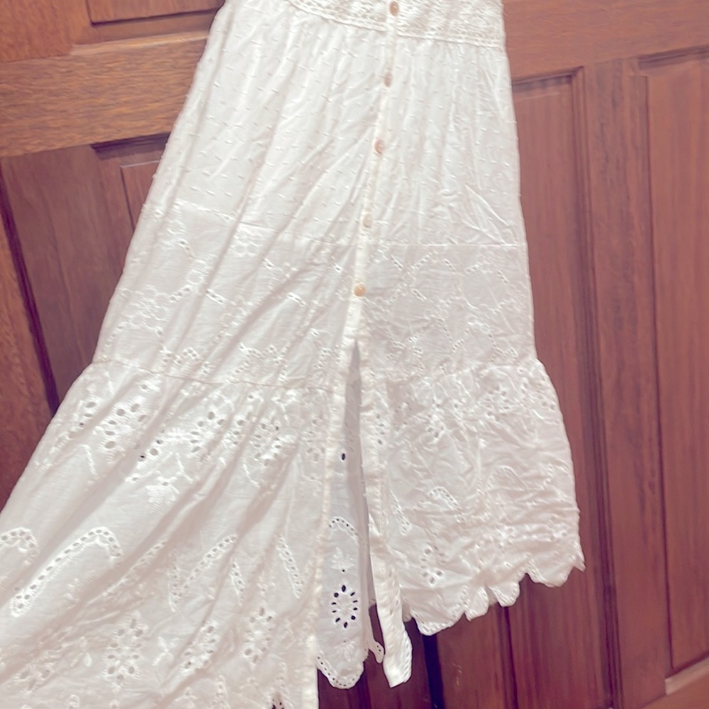Prairie Tiered Lace Eyelet Maxi Dress Size XS ๐ค๐ง๐ค๐ - Picture 3 of 7